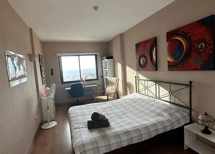 Sunset Haven: Amazing With Relaxing Ambiance And Scenic Views *